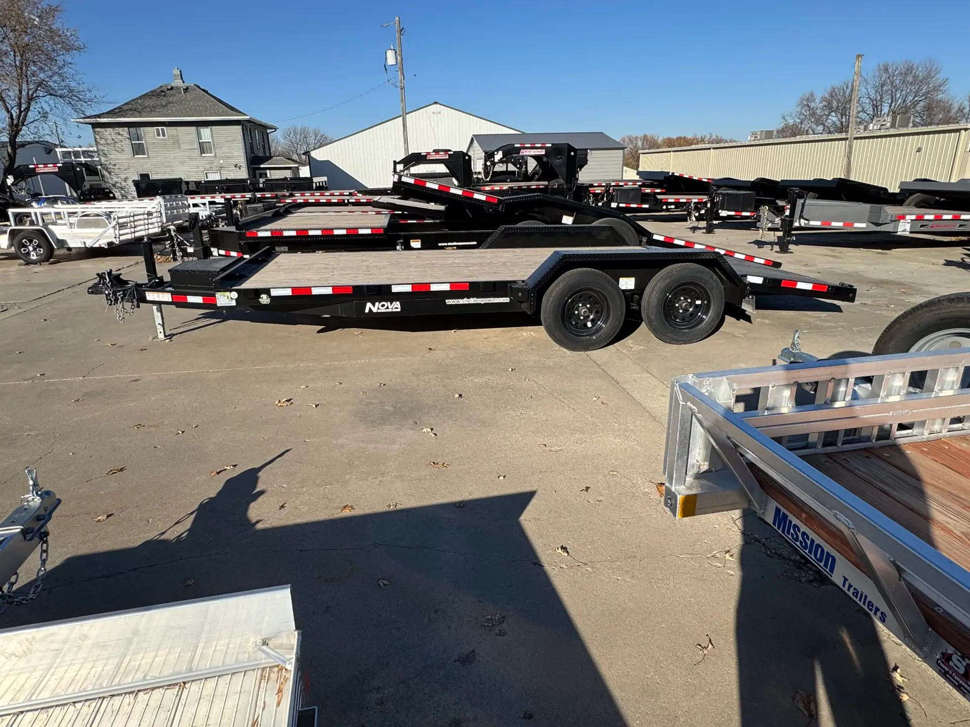 2025 Midsota Nova 18' Car Hauler