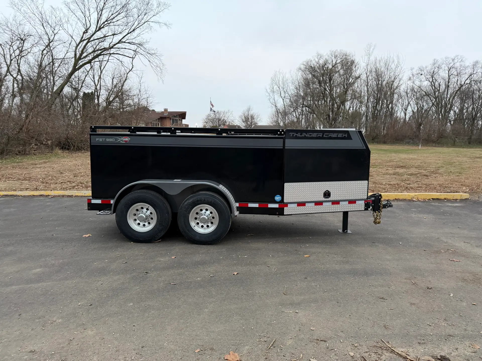 2025 Thunder Creek FST990 Signature Package Fuel Trailer