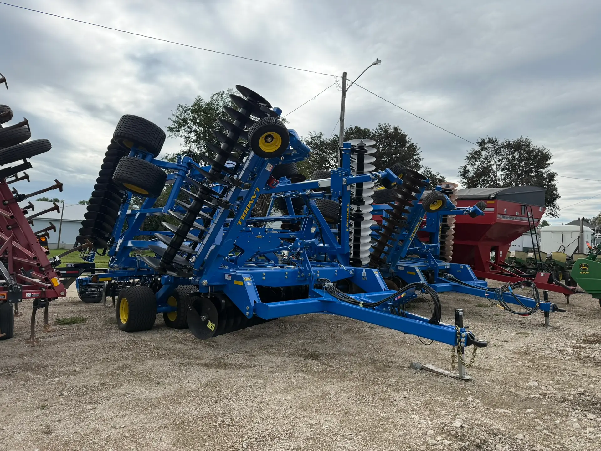 2026 Landoll 7531 32' 8-18 Degree Adjustable VT Plus