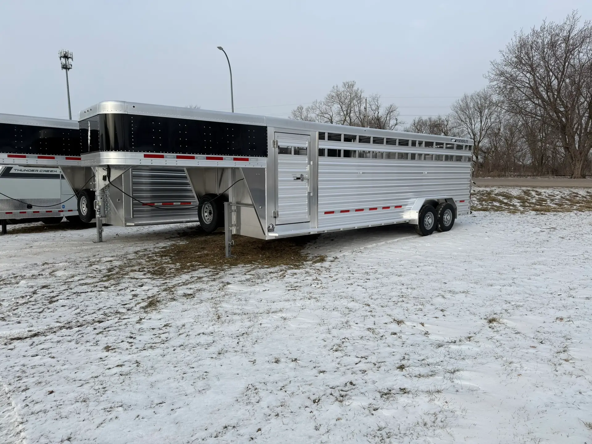 2026 Featherlite 8127-7024 Livestock Trailer With Side Ramp