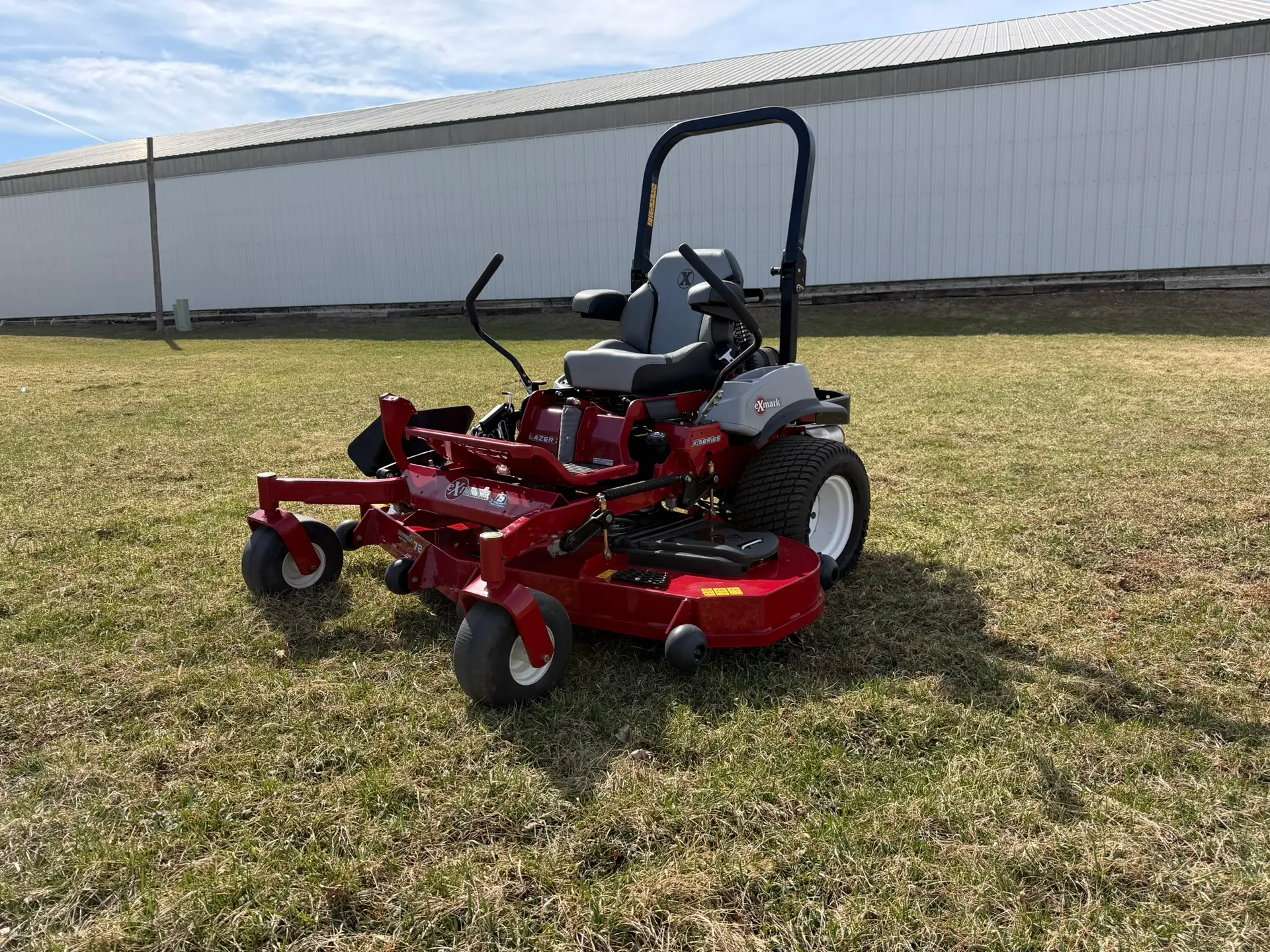 2026 Exmark Lazer Z 72" X-Series with Suspension Platform