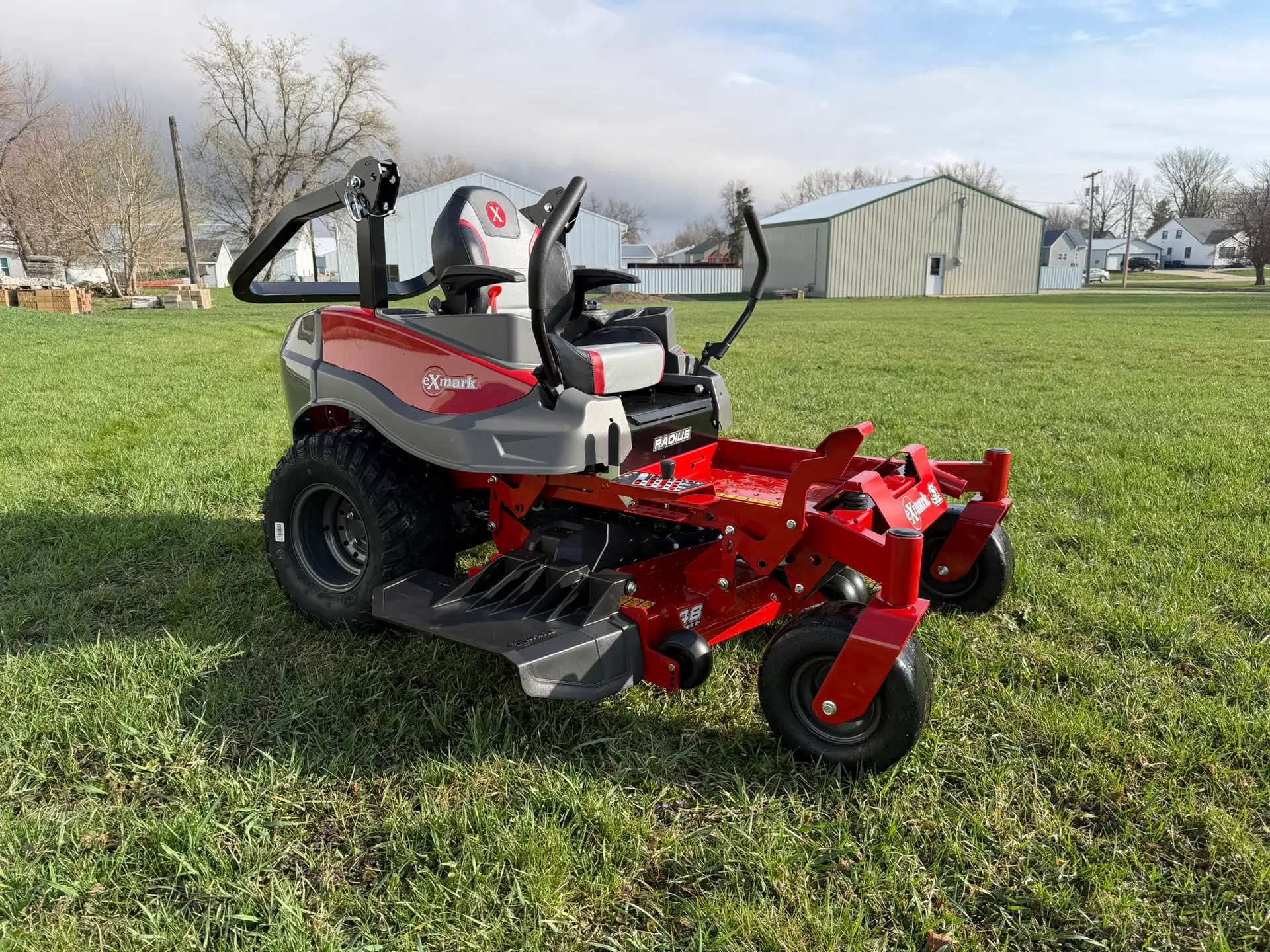 2026 Exmark Radius E-Series 48" Mower